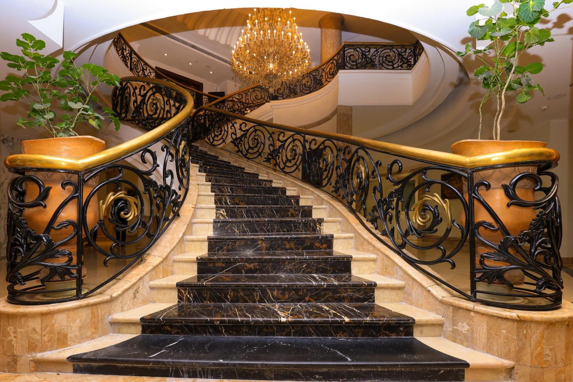 Le Royal Meridien Ченнаи Экстерьер фото